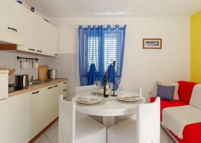 Apartment By The Sea Prigradica, Korcula - 22119 *