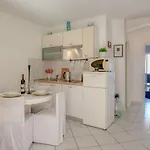 Apartment By The Sea Prigradica, Korcula - 22119 *
